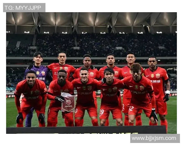 中超焦点战:上海海港对阵广州恒大的精彩回顾