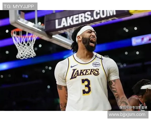 浓眉回应批评：我只专注于比赛